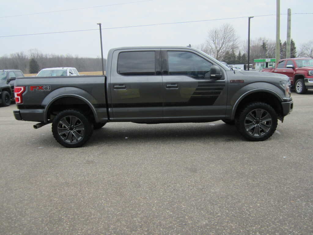 2018 Ford F-150 Sport FX4 5.0L photo 5