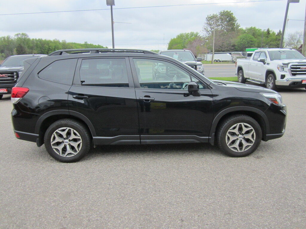 2020 Subaru Forester 2.5i Touring photo 5