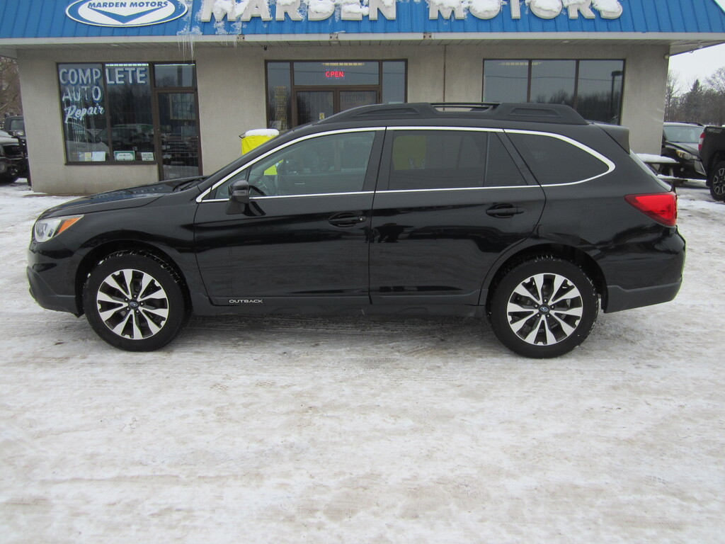 2016 Subaru Outback 2.5i Limited photo 3